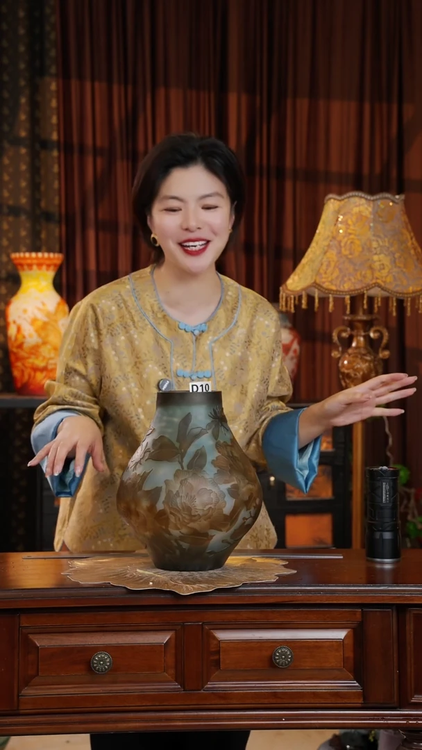 琉璃葛蕾D10.。。。。。
