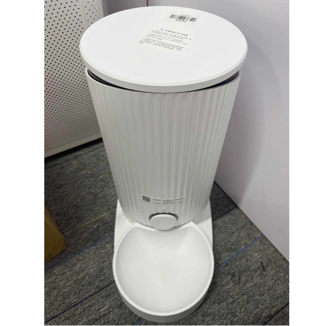 9新  【二手】尾巴生活中央仓智能喂食器轻微划痕功能完好