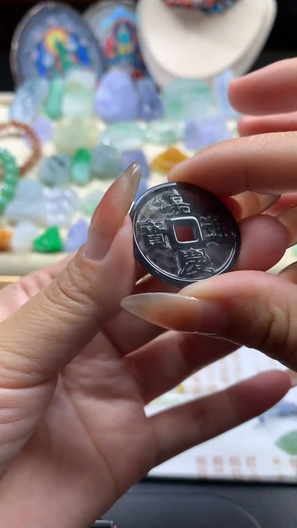 【闪购商品】定制翡翠未镶嵌翡翠
