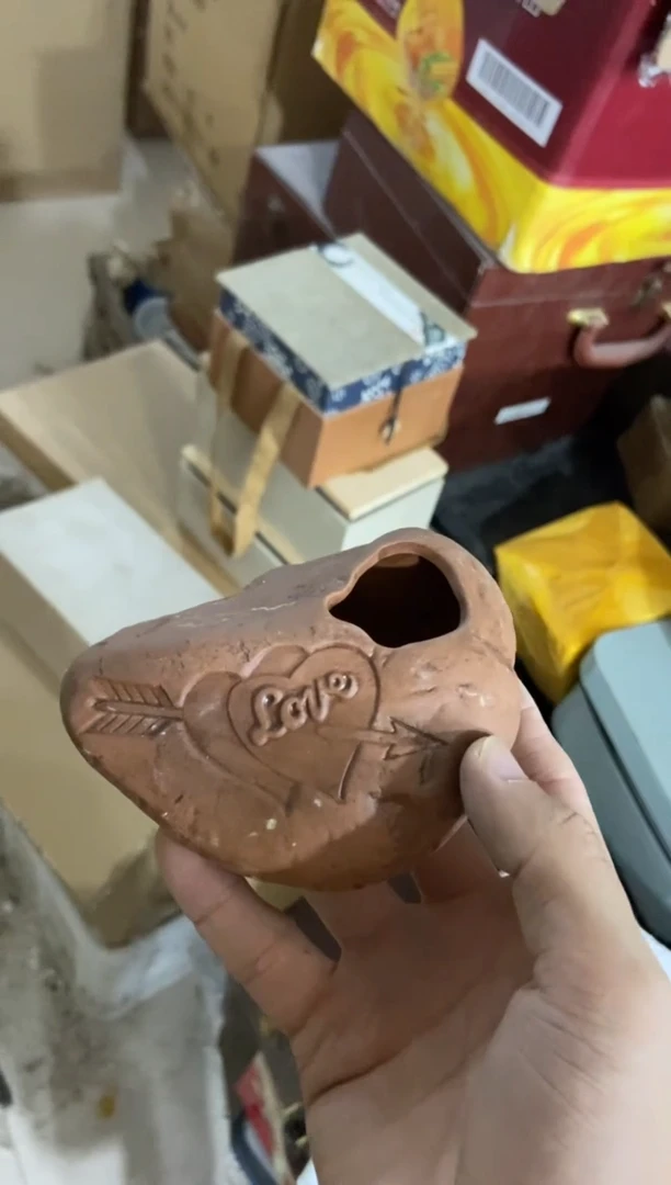 杯无运费险有瑕疵的摄影的产品有使用过的痕迹有点脏介意勿拍
