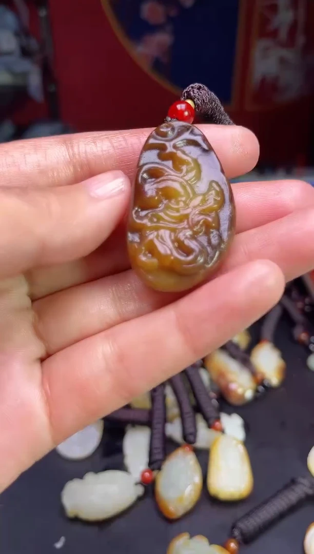 颈饰未镶嵌和田玉123