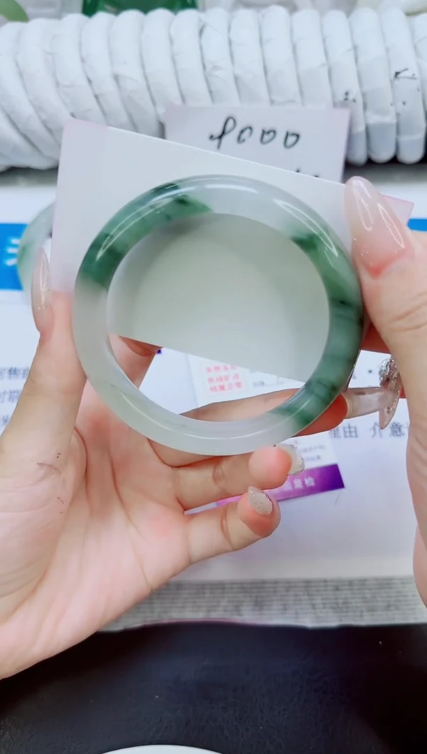 未镶嵌手镯石英质玉73/60