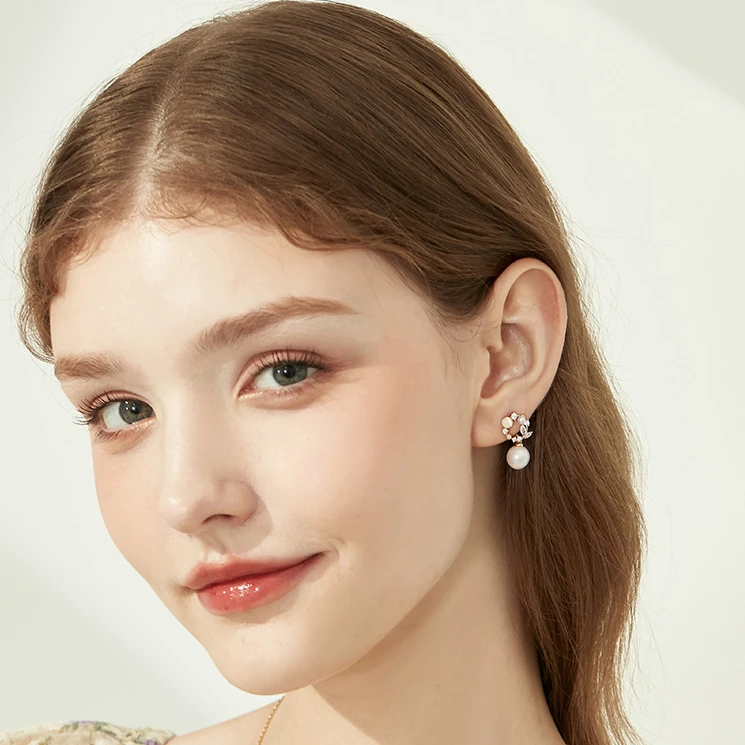 合金仿珍珠耳饰 轻奢时尚百搭法式小众简约网红复古925银针耳钉