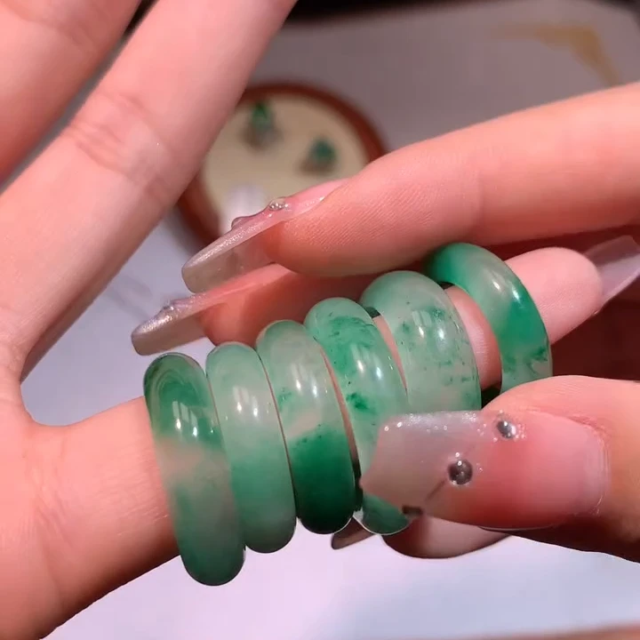 非洲翠飘花戒圈戒指*XB/01/多样性发/1件