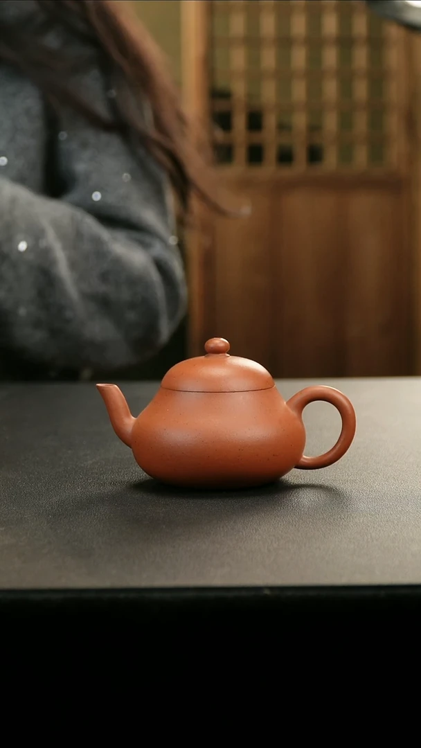 【闪购商品】紫砂茶壶紫砂壶黄龙山朱泥孟臣梨130cc