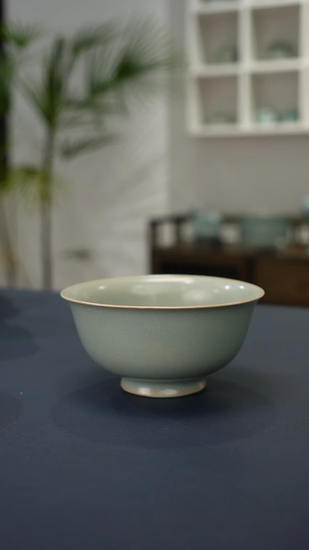 鱼籽纹 开片小宫碗   一级品12.9