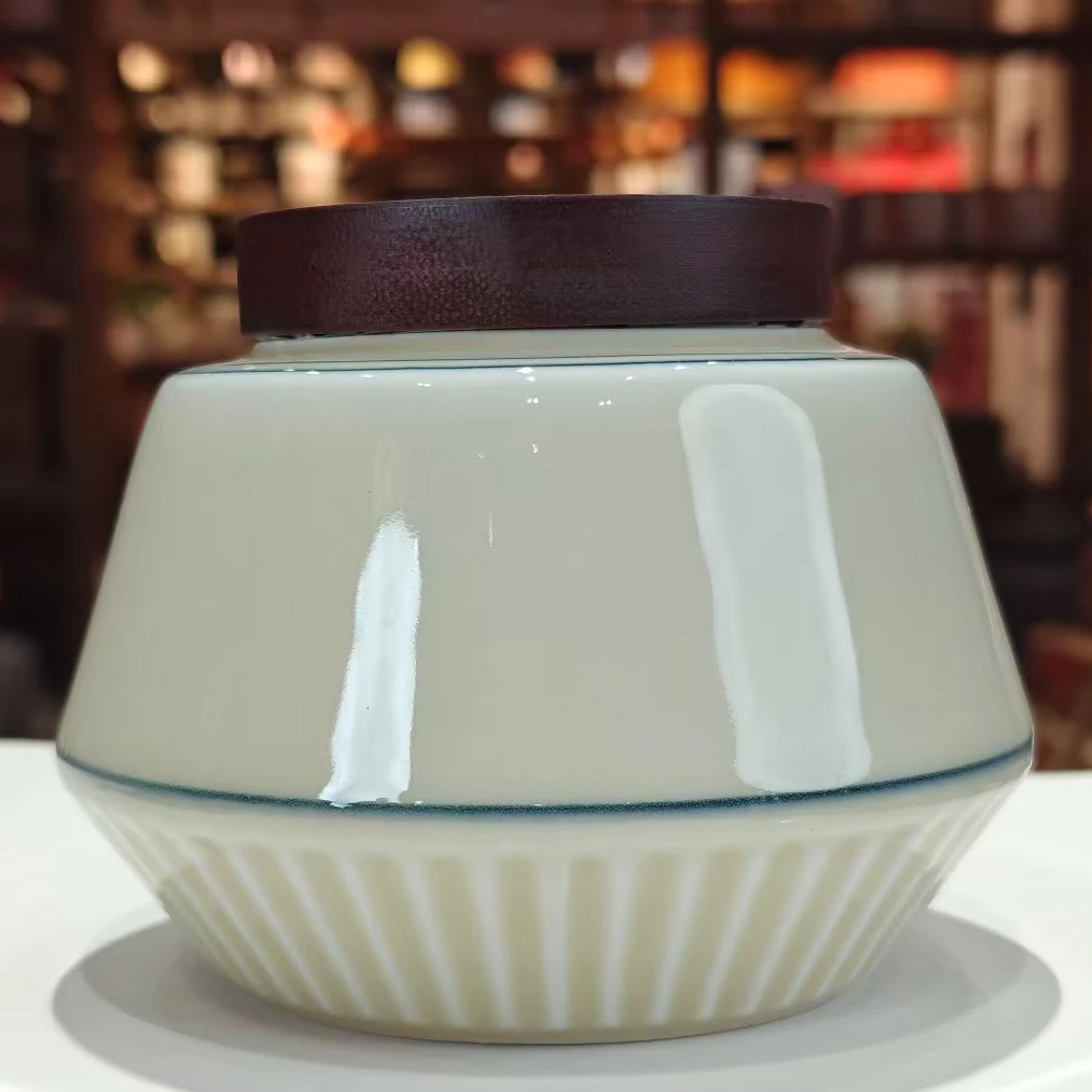 【二哥甄选专属】（2010杏仁香豆沙韵六堡茶）特级 纯好六堡茶