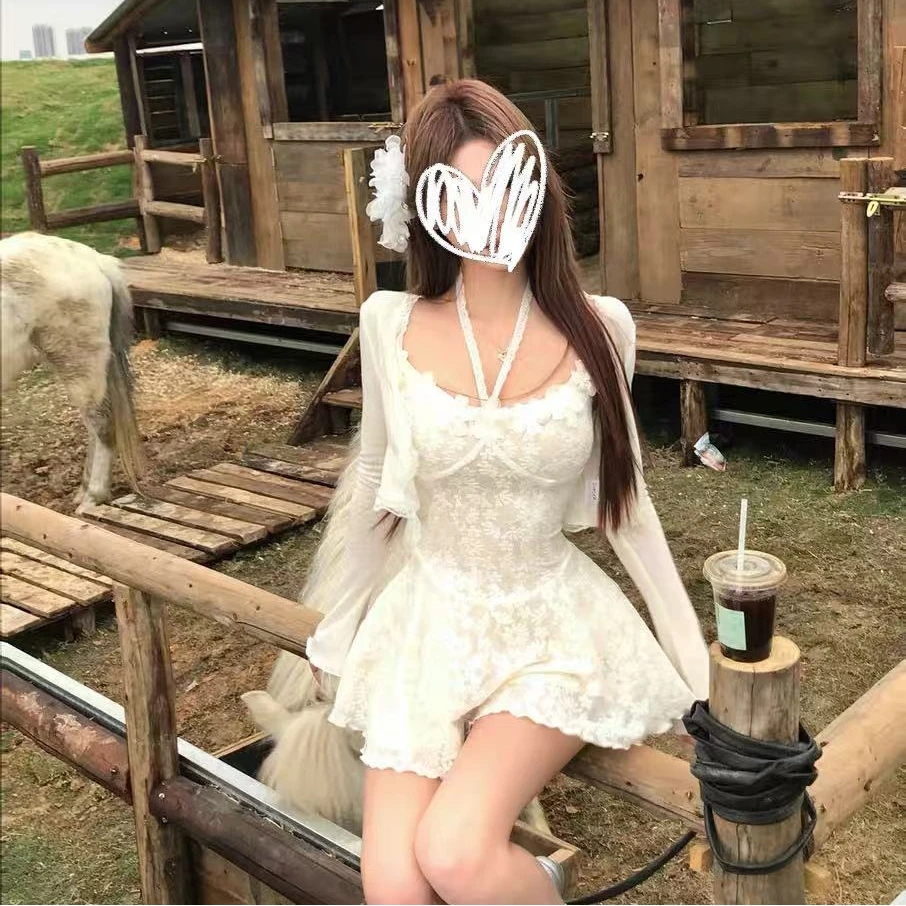 【暮云星间】纯欲风蕾丝挂脖吊带连衣裙女春季气质裙子