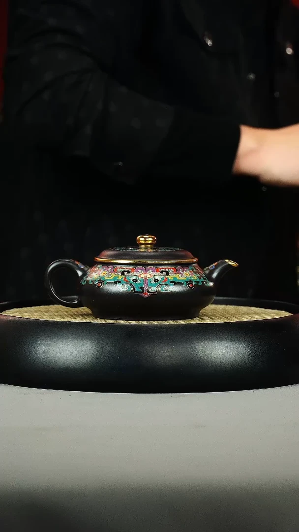 茶壶紫砂石黄 明炉 珐琅彩 饕餮纹