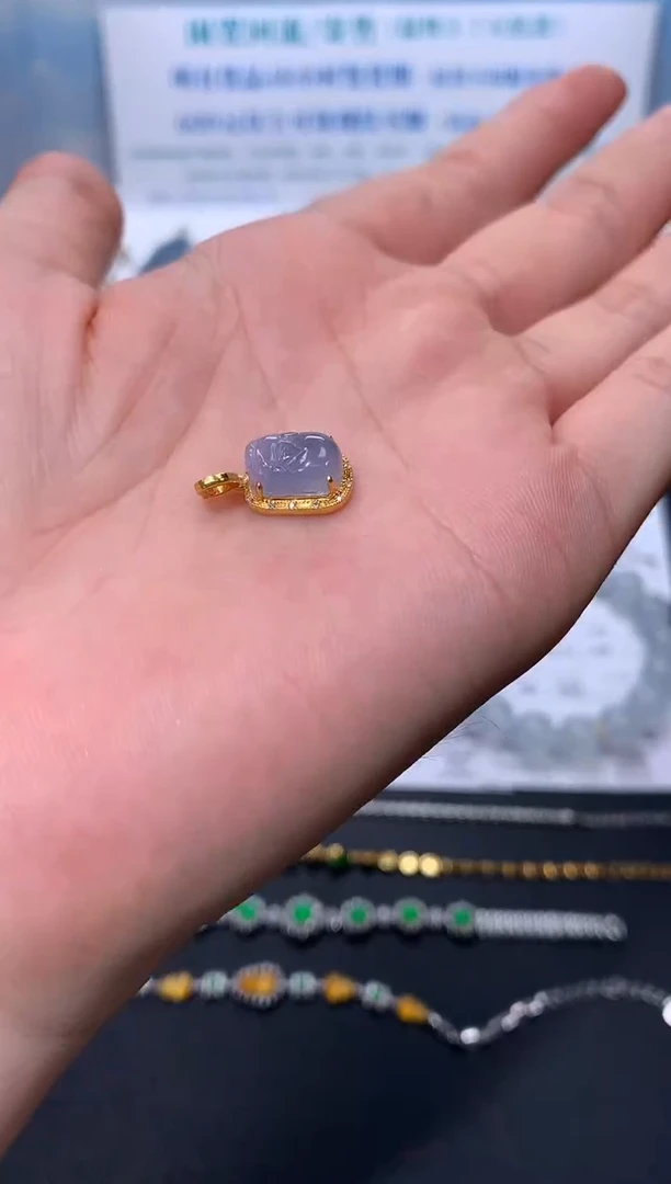 翡翠18K金镶嵌颈饰模式推广期48小时鉴赏期