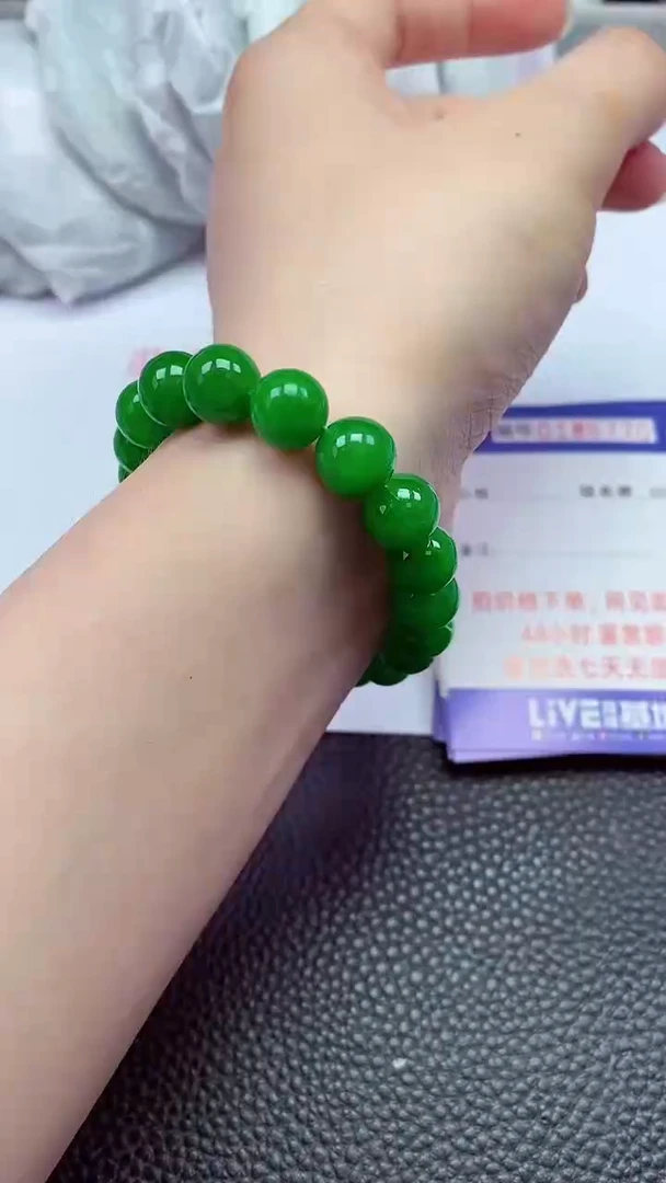 拍下以实物为准  多样性发货只发一件