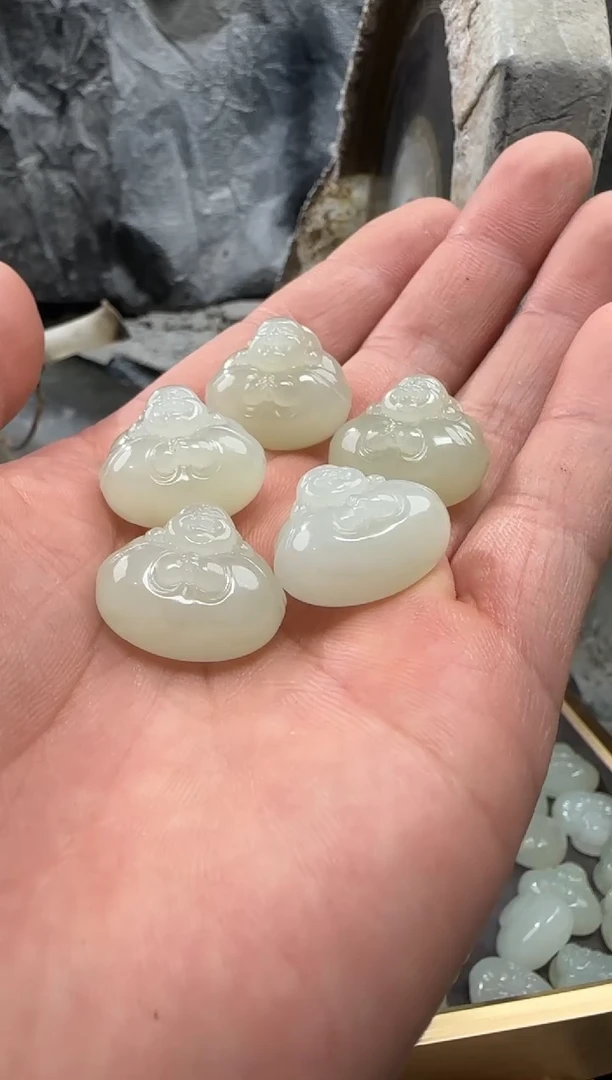 和田玉未镶嵌颈饰吊坠多样性拍一发一件