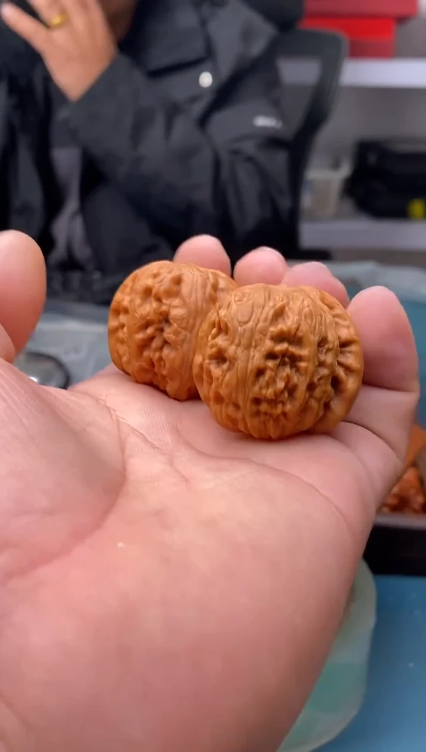 把件文玩核桃平谷元宝a271