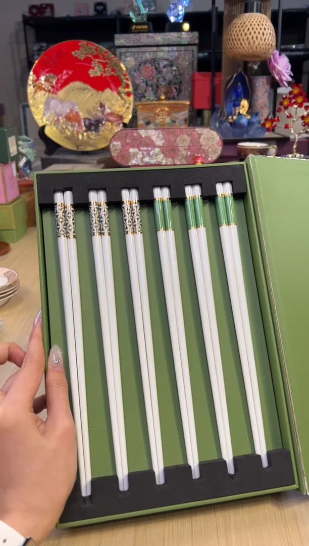 243歌剧院筷子套六