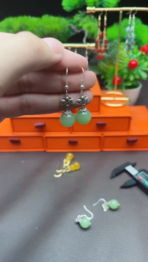 东陵石银S925镶嵌耳饰427