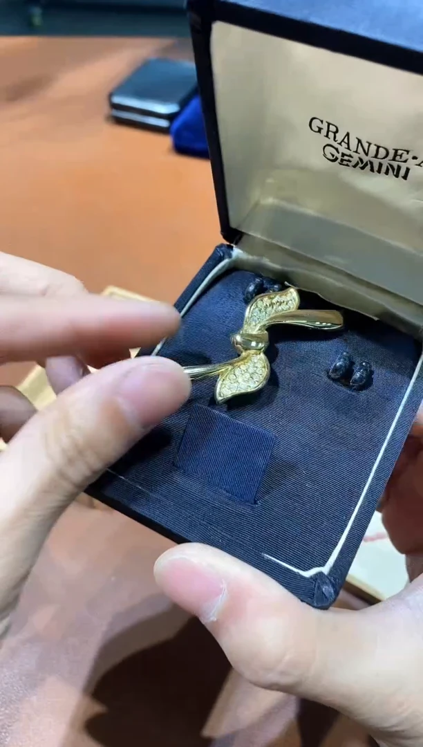 老二精选工艺品米*呀A1013
