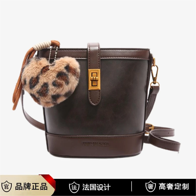 新款女包手提斜挎复古高级感小众Y6020