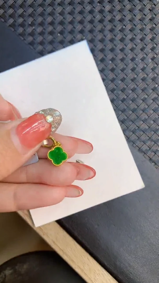 颈饰未镶嵌翡翠11