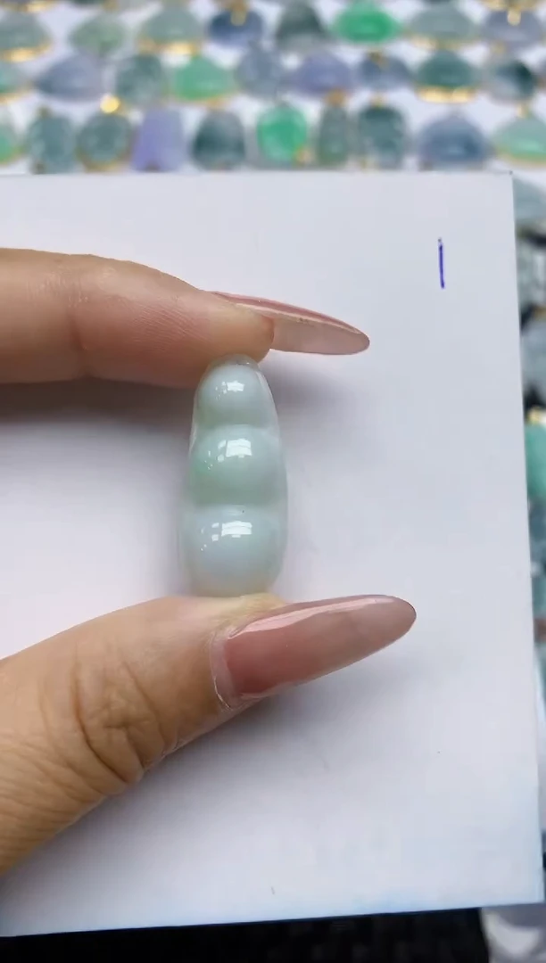 【闪购商品】翡翠颈饰未镶嵌天然A货翡翠 1