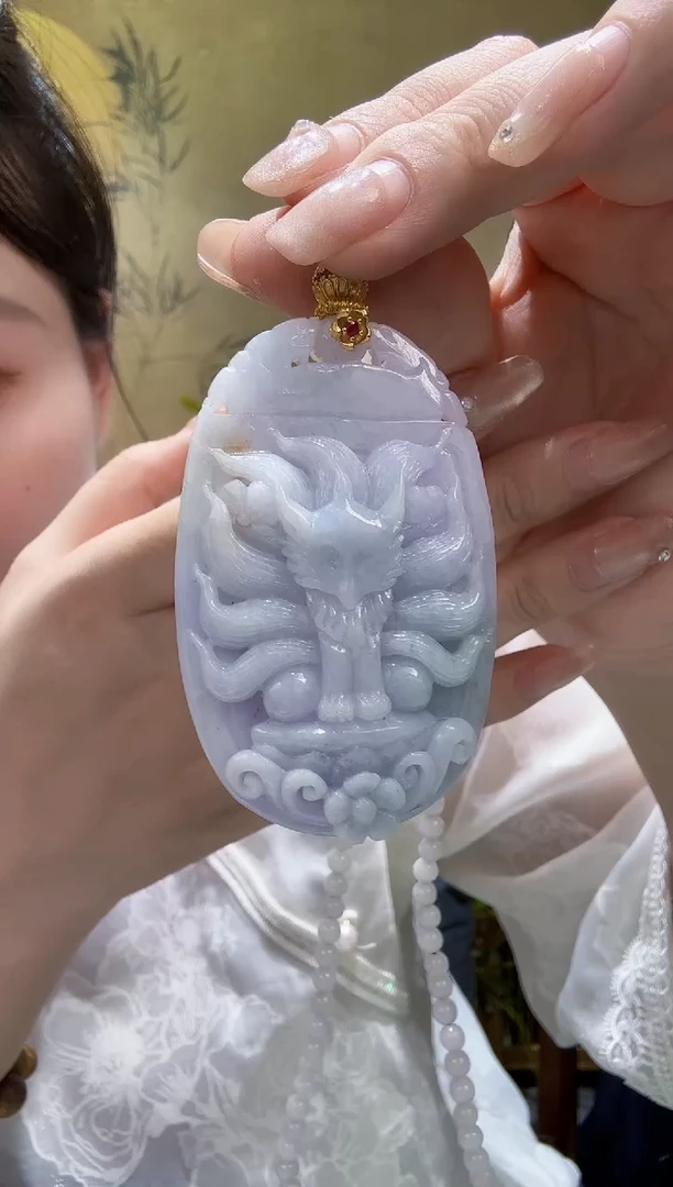 翡翠未镶嵌颈饰吊坠