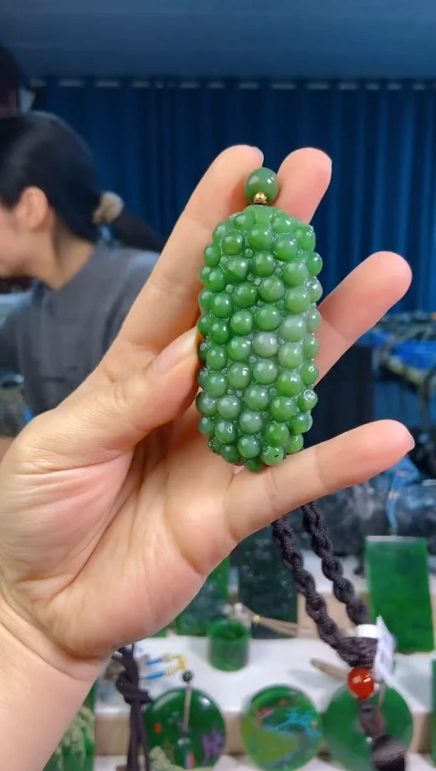 【闪购商品】和田玉挂件未镶嵌1