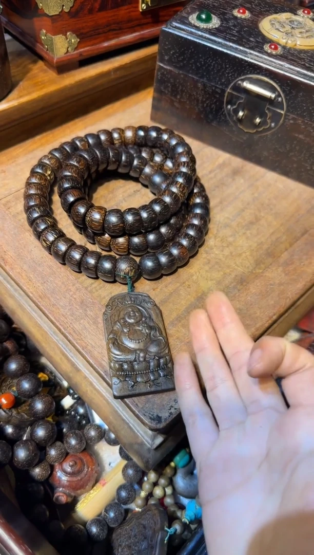 木cx 大肚佛碗珠脖挂 带盒子