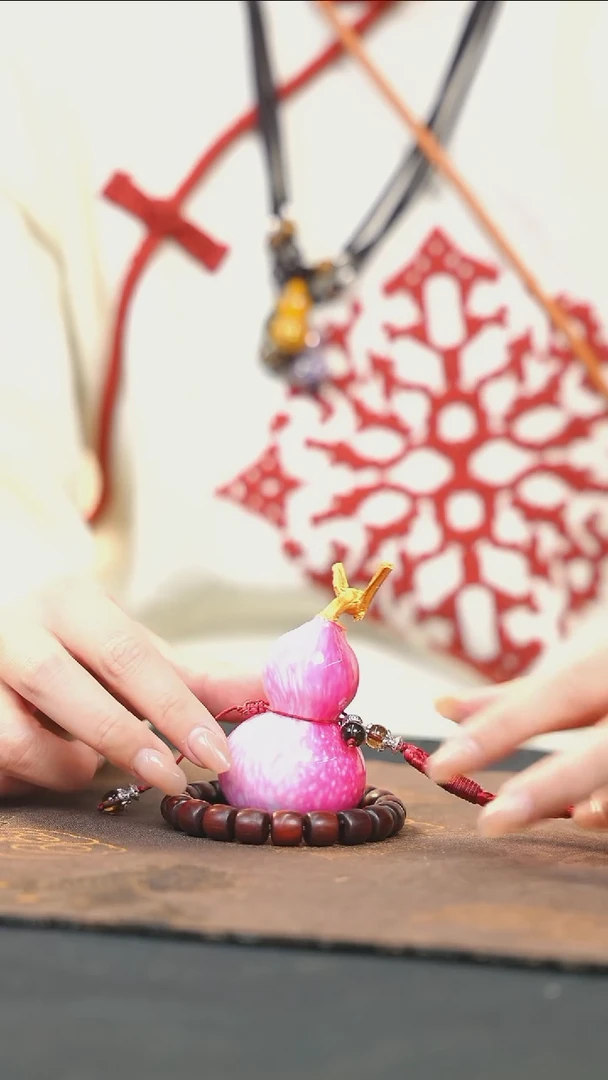 【闪购商品】RZ251漂漆精致小手捻{未开口}