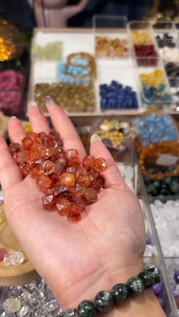 【闪购商品】水晶手串未镶嵌胶花切面珠卡约9一颗
