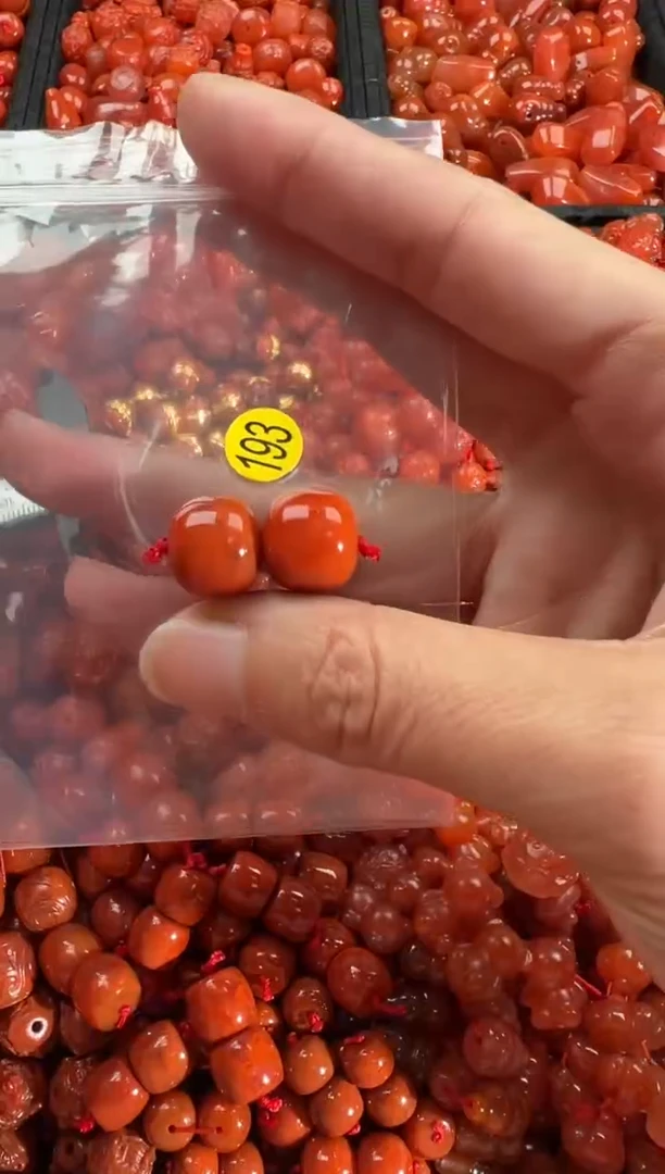 【闪购商品】南红玛瑙颈饰未镶嵌1