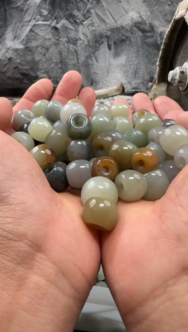 和田玉未镶嵌颈饰吊坠多样性拍一发一件