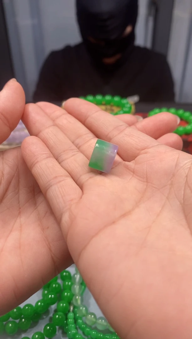 翡翠散珠缅甸翡翠单珠