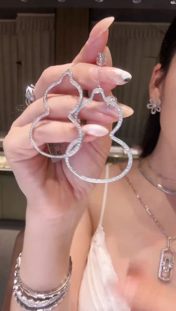 铂Pt950镶嵌耳饰钻石AP0142-PT