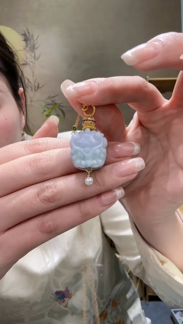 【闪购商品】翡翠颈饰未镶嵌吊坠