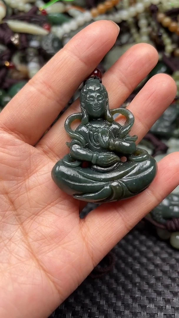 【闪购商品】和田玉颈饰未镶嵌.