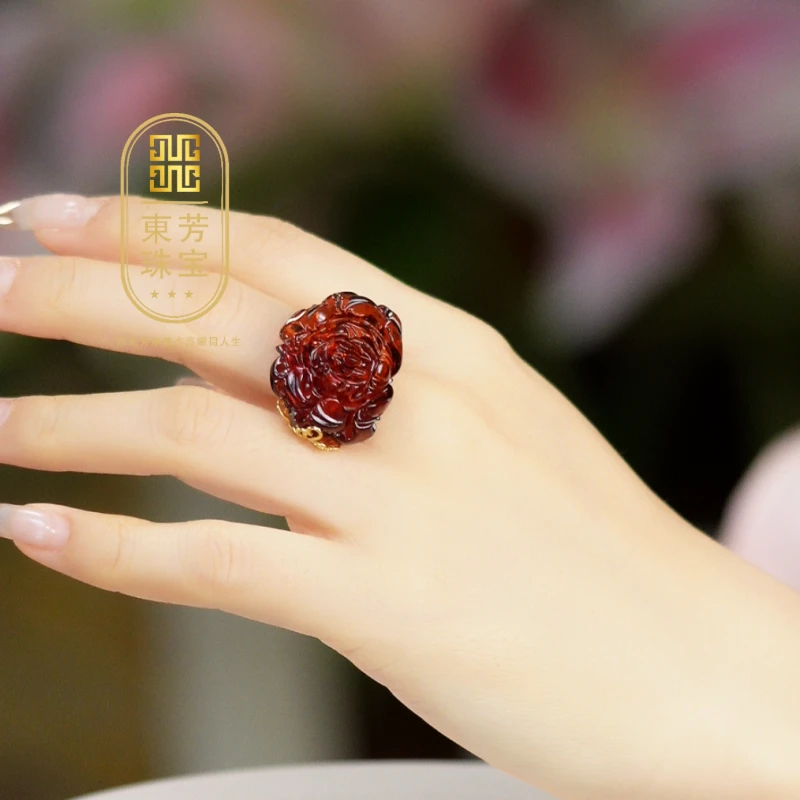 東芳珠宝-缅甸天然琥珀血珀牡丹花戒指925镶嵌开口戒百搭时尚雕刻