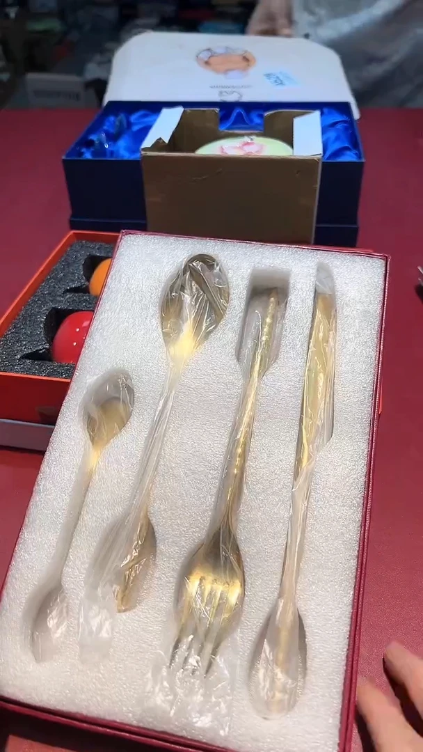 【闪购商品】瓷片锅碗瓢盆一件不剩