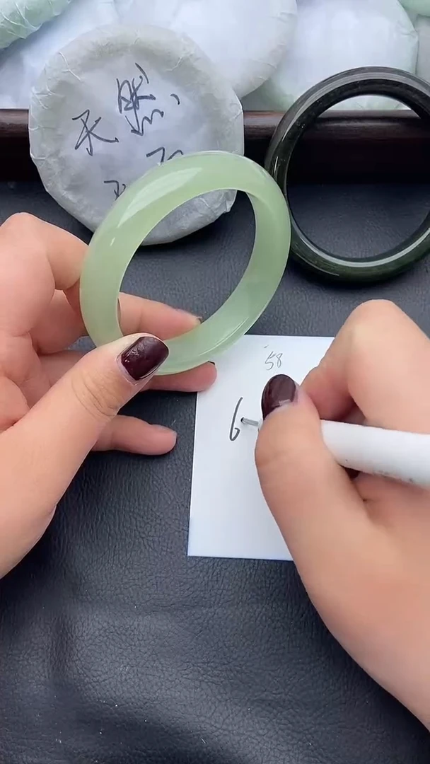 未镶嵌手镯石英质玉58+60/61