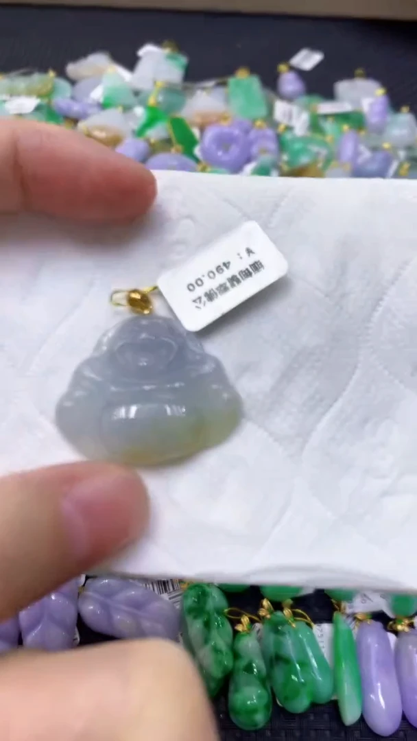 颈饰未镶嵌翡翠天然缅甸翡翠A货