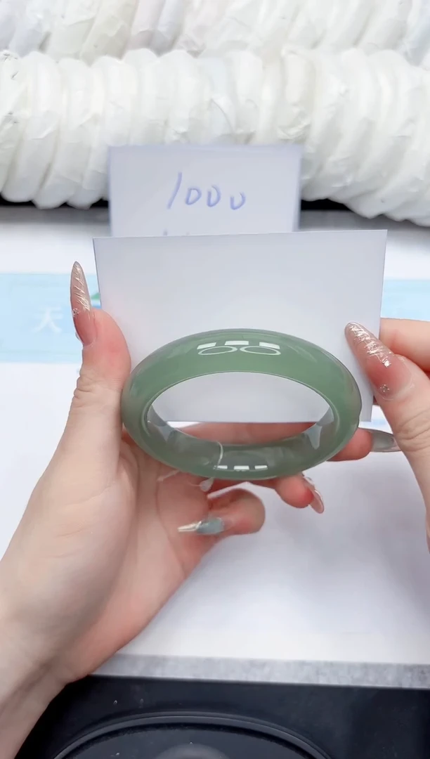 石英质玉手镯未镶嵌19-57