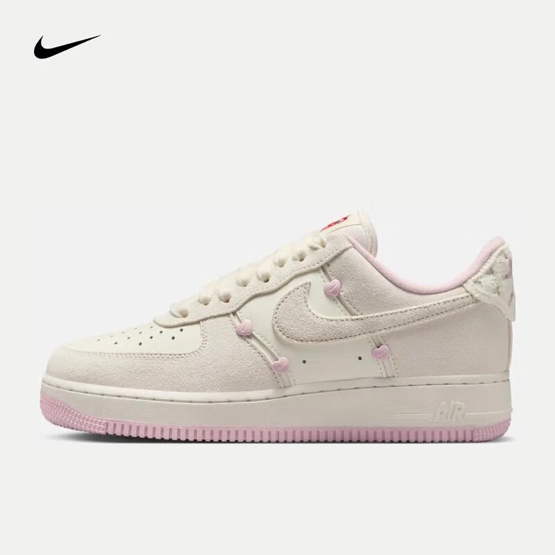NIKE/耐克Air Force 1 情人节限定舒适耐磨空军板鞋女款HV5992111