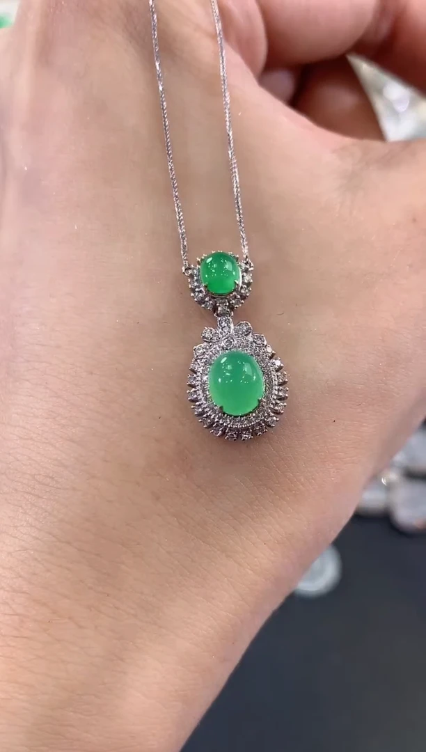 翡翠18K金镶嵌吊坠(不含链)V66