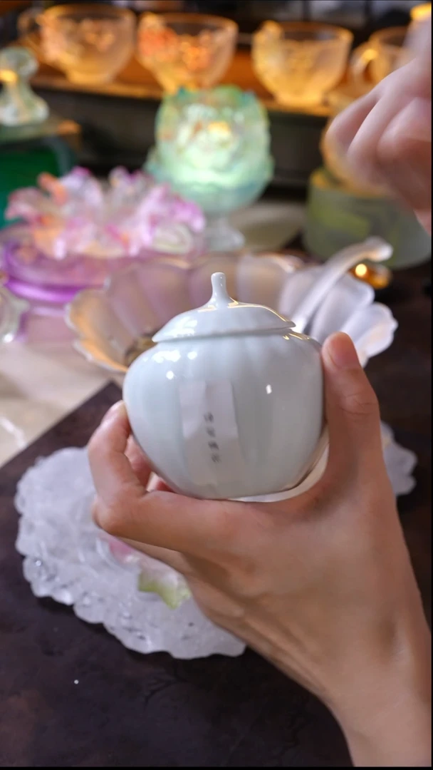 手工艺品琉璃绿鄂梅花1罐