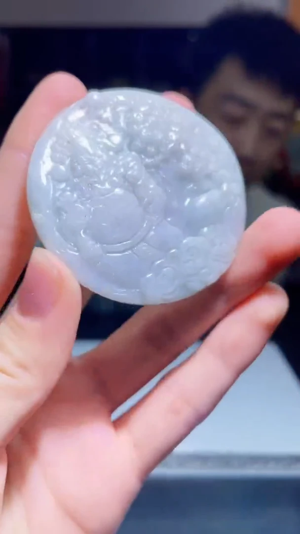 【闪购商品】翡翠吊坠(不含链)未镶嵌S133