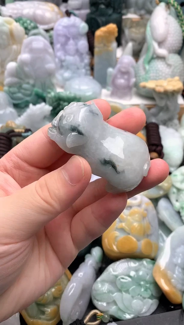 吊坠(不含链)未镶嵌翡翠1