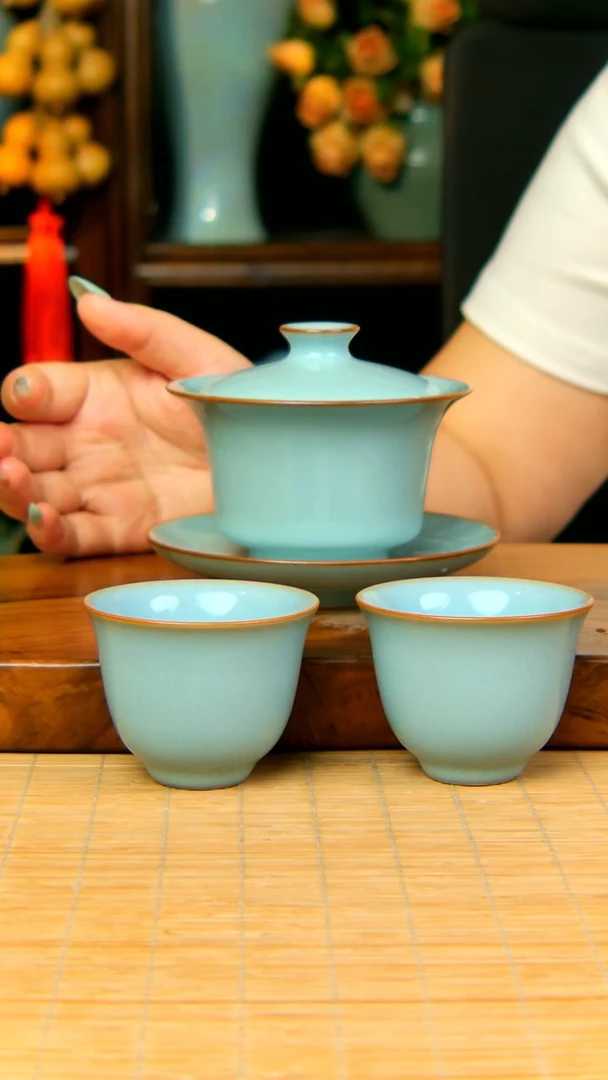 全手工天青色马蹄盖碗赠两杯198