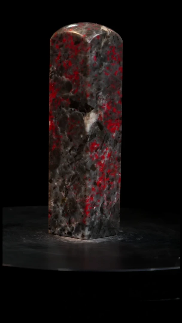 鸡血石牛角鸡血石旬阳