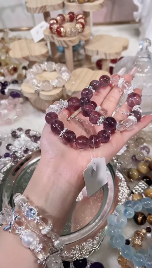 【闪购商品】水晶手链未镶嵌天然水晶默认微瑕 多样性发货发其一