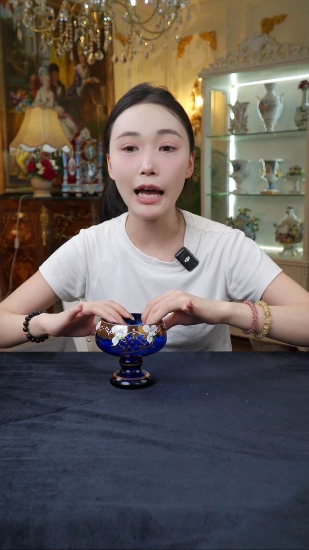 瓷婷婷中古器物如图所示21