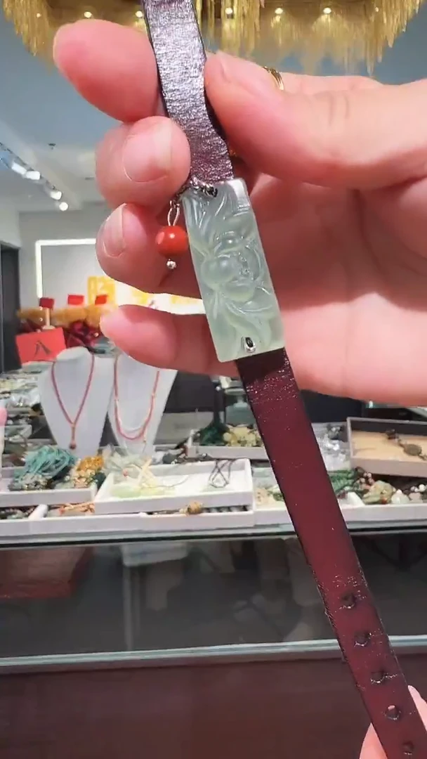 颈饰未镶嵌和田玉手牌