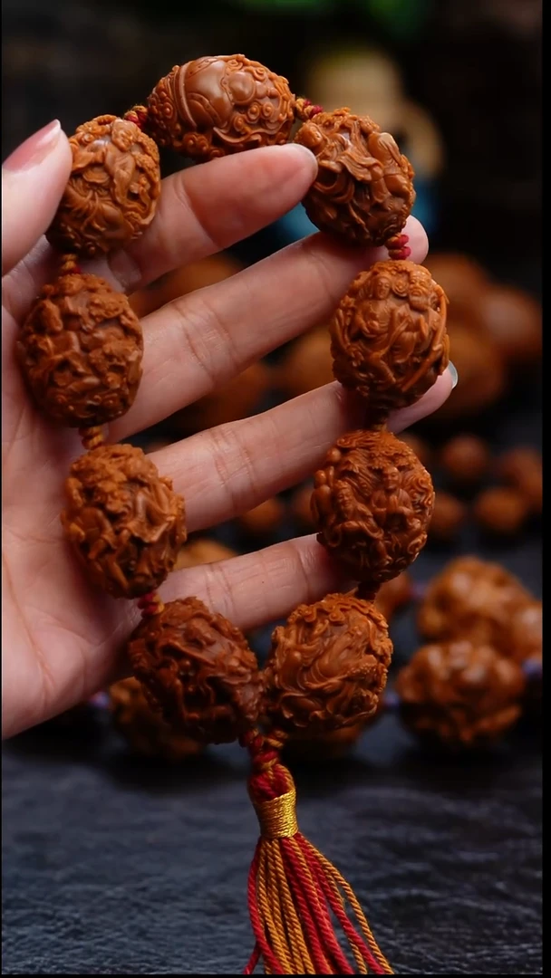 吊坠橄榄核回****的橄榄核